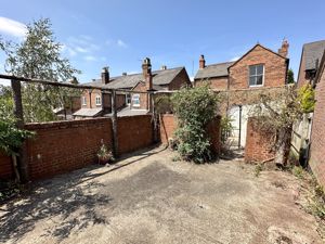 Photo 4- click for photo gallery